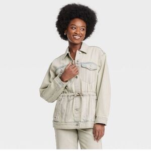 NWT TARGET UNIVERSAL THREAD | denim jacket
